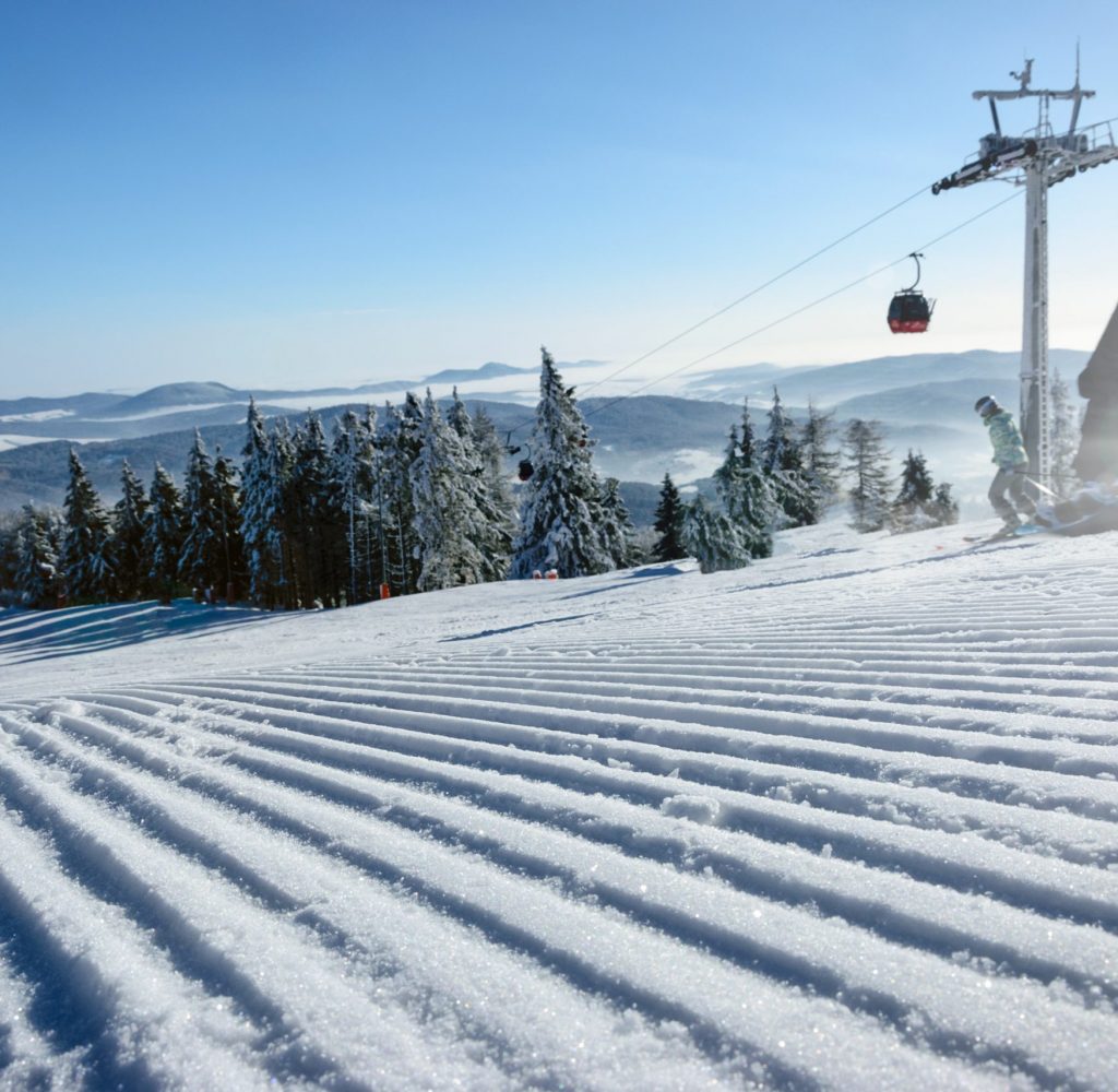 active-alpine-cable-car-880497 (1)